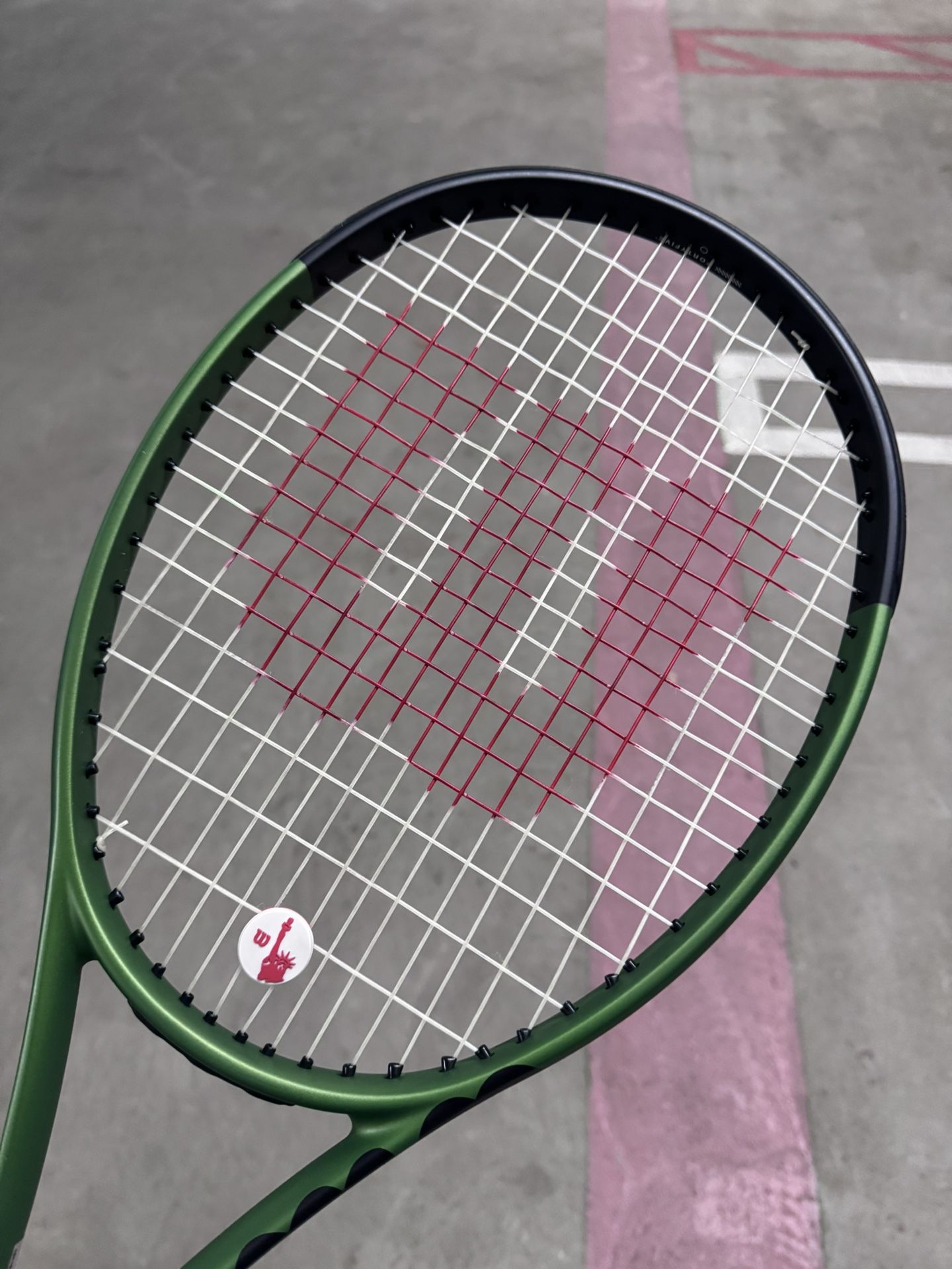 Wilson Tennis Racquet Blade V8 Team