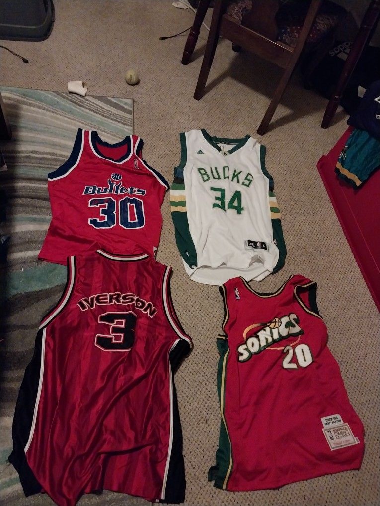 NBA Jersey for Sale in Dekalb, IL OfferUp