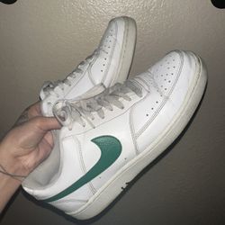 Men Nike Court Vision Low