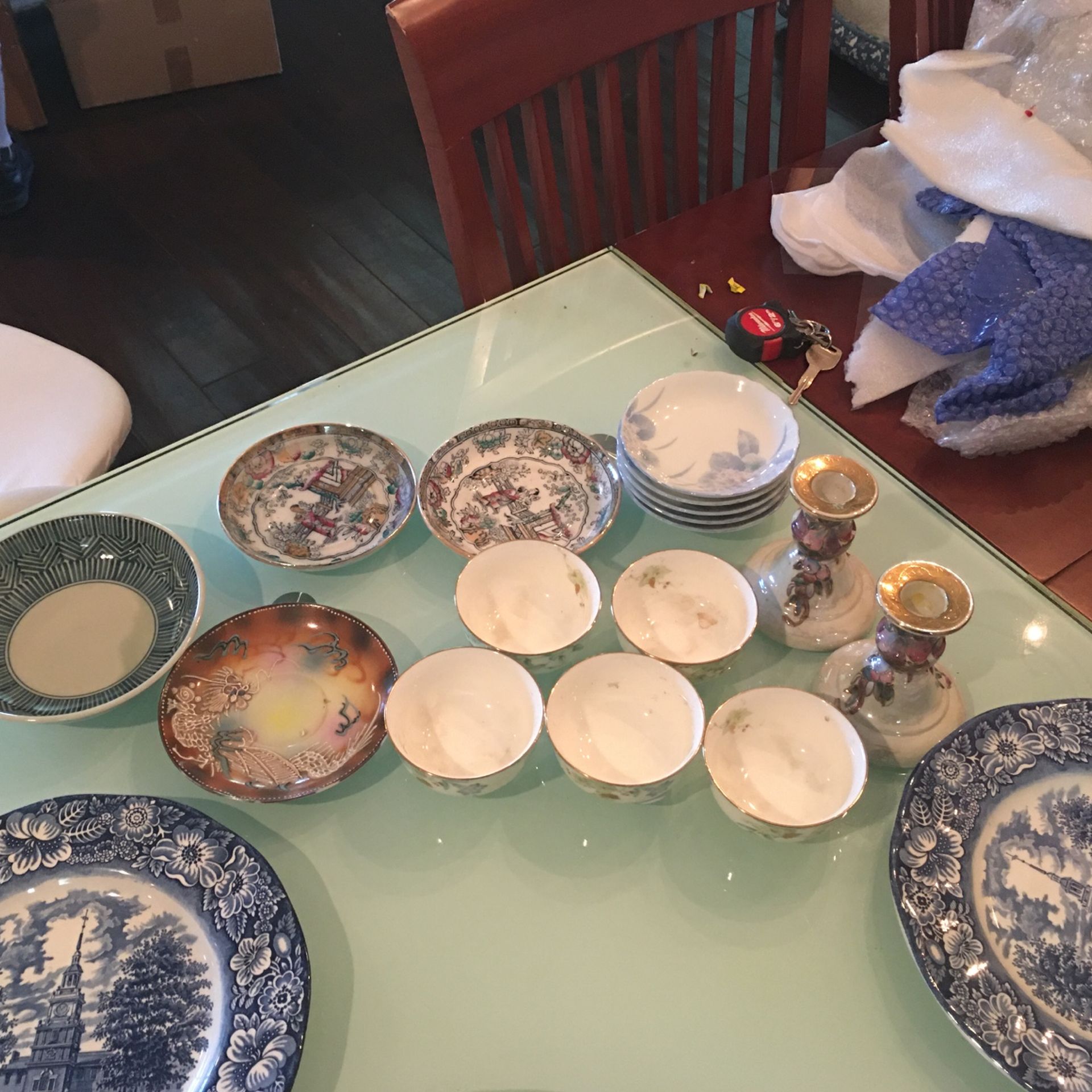 UK, And Liberty Blue Plates Set
