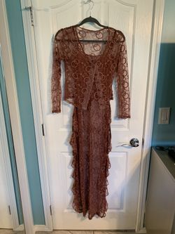 Brown dress