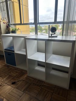 Cube shelves