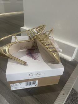 Jessica Simpson Souga Pump