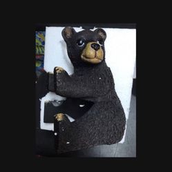 Bear toilet paper holder