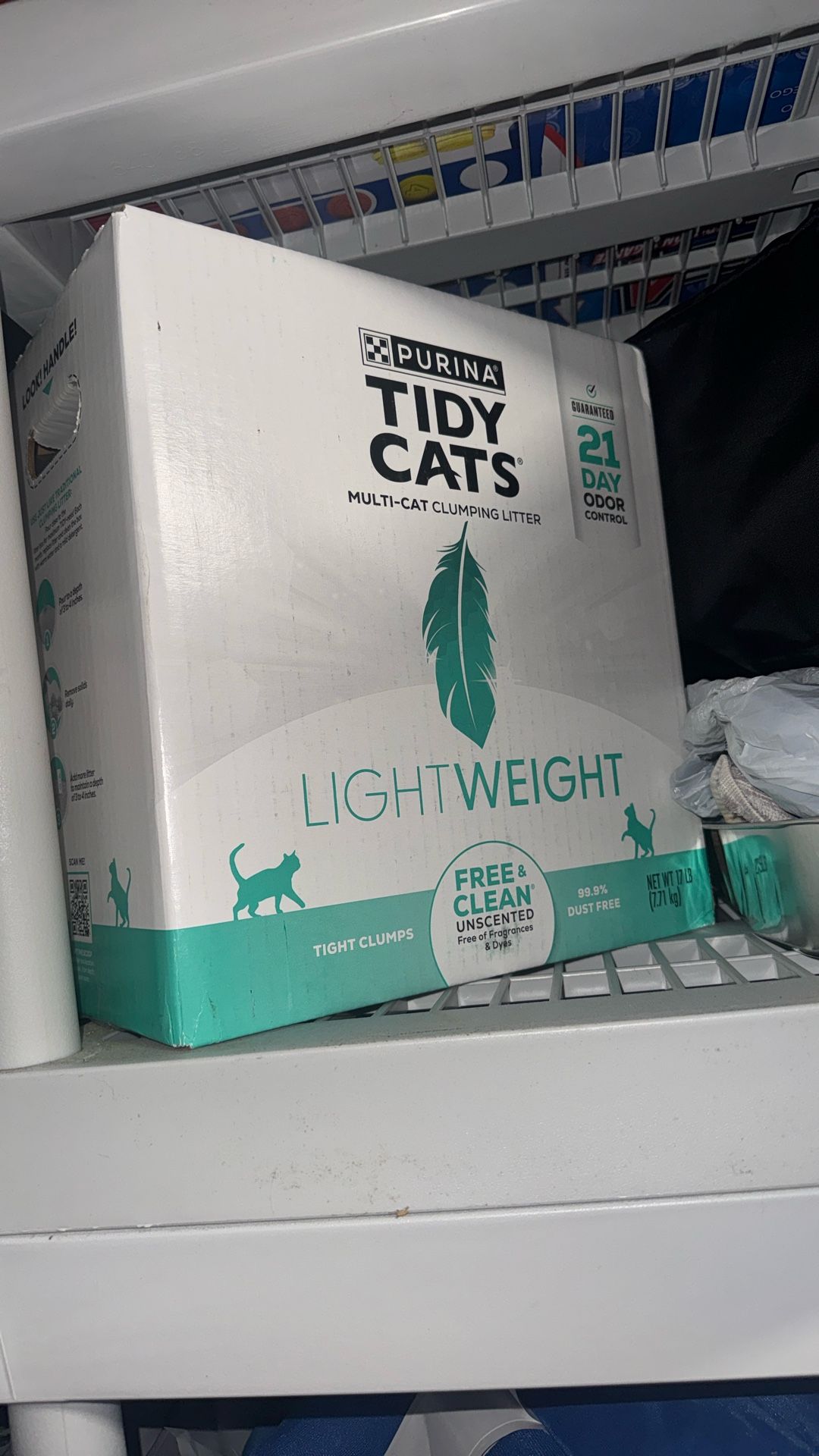Tidy Cats LightWeight Clumping Free & Clean Cat Litter for Multiple Cats