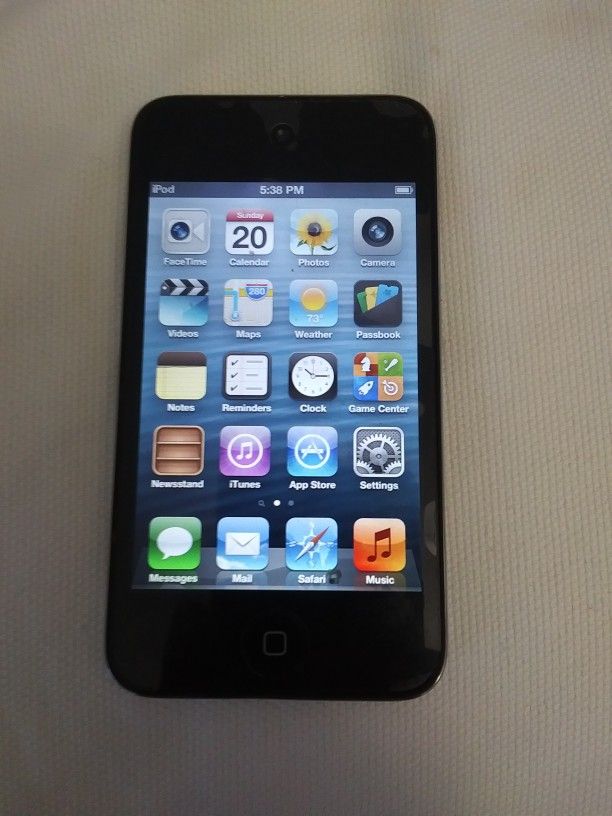 APPLE IPOD TOUCH 4GEN 8GB UNLOCKED WORKING GREAT
