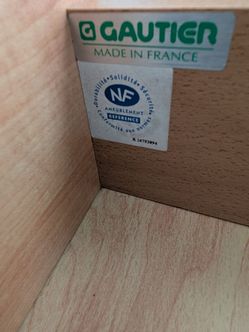 Kids trundle baled w/dresser & nightstand