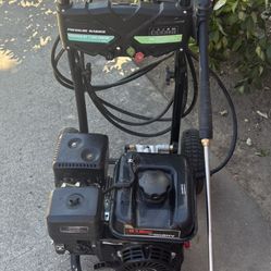 Pressure Washer Perfectly Working Condition Tested Before Buy It 200$$ Cash 