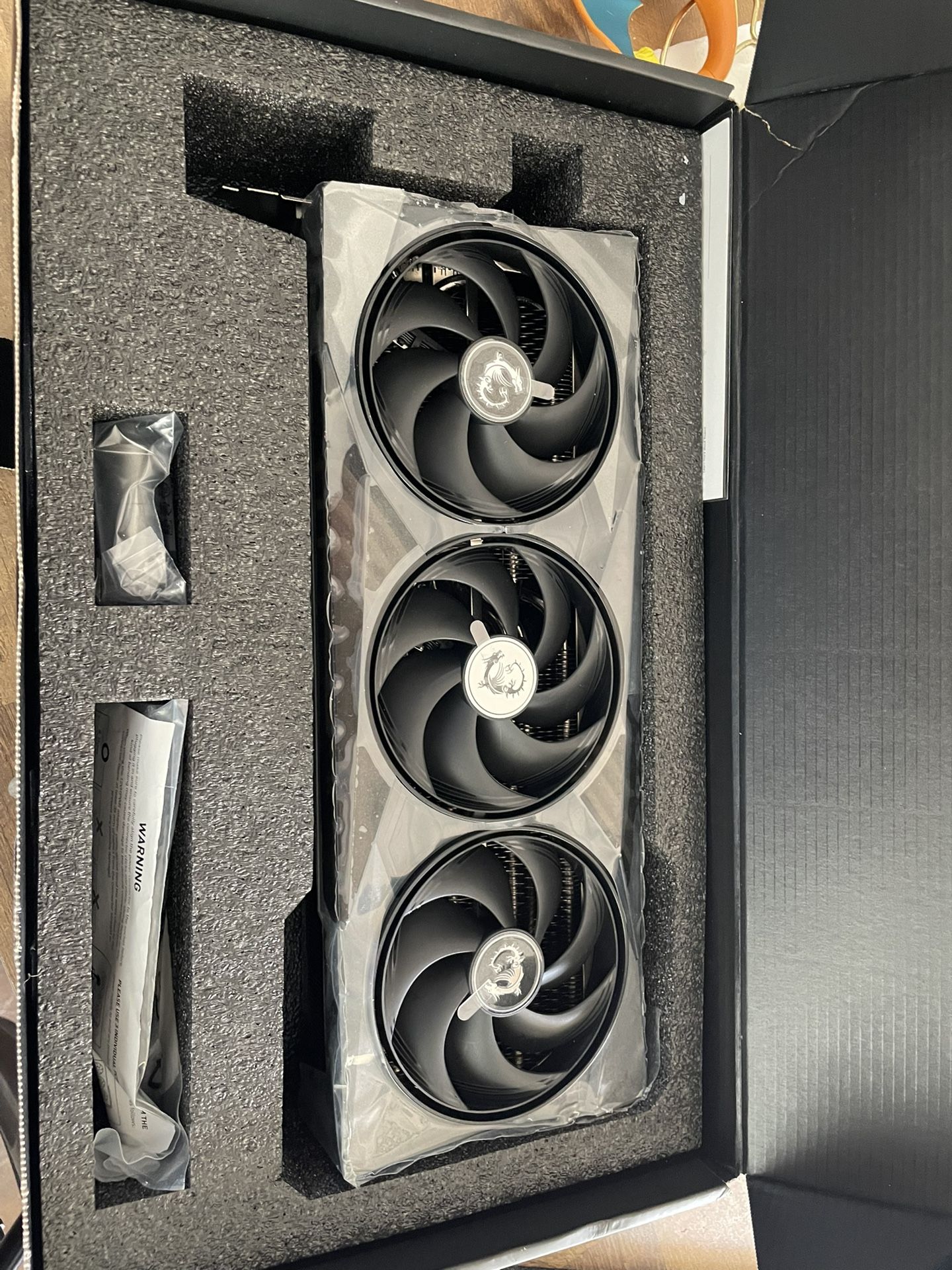 PNY NVIDIA GeForce RTX 5090 Epic-X ARGB OC Triple Fan Graphics Card (32GB GDDR7, 512-bit, Boost Speed: 2625 MHz, PCIe 5.0, HDMI/DP 2.1, 3.5-Slot, NVID