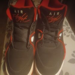 Nike Air Flights Size 13