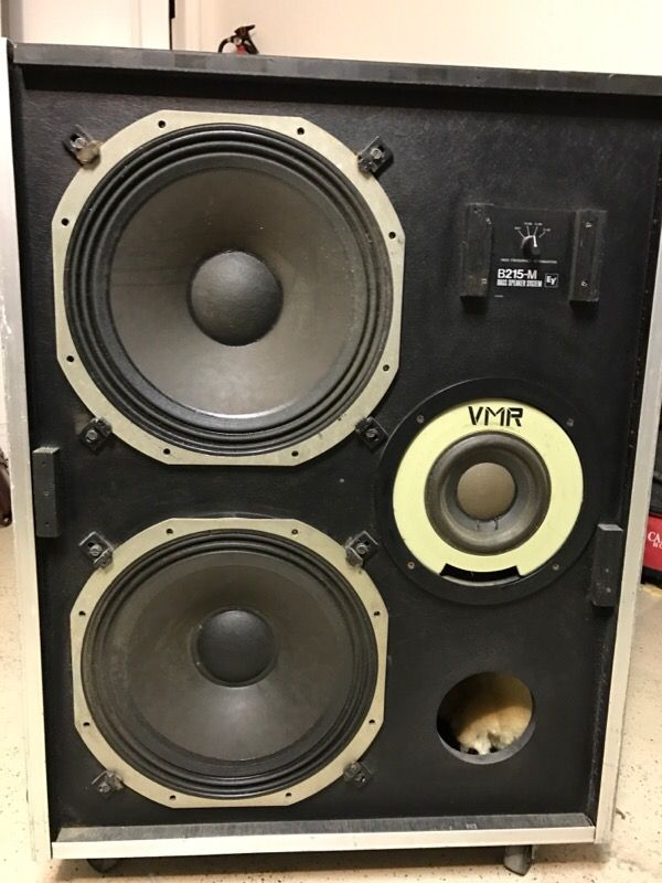 2-15 bass cabinet Peavey Scorpion speakers EV VMR