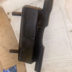 Transmission Mount 