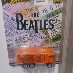 New 2024 HOT WHEELS POP CULTURE B CASE THE BEATLES HIWAY HAULER ORANGE REAL RIDERS

$15 Cash Firm Price Pick Up At South Austin By William Cannon &I35