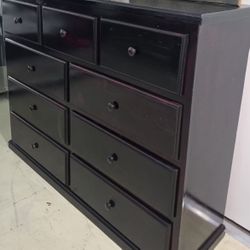 Nine Drawers Dresser 