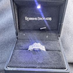 Princess cut ring Robbin’s brothers