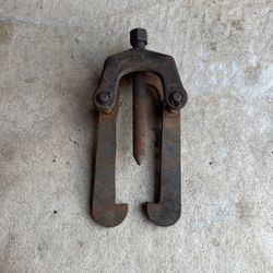 Puller