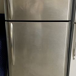 Frigidaire Fridge Refrigerator 