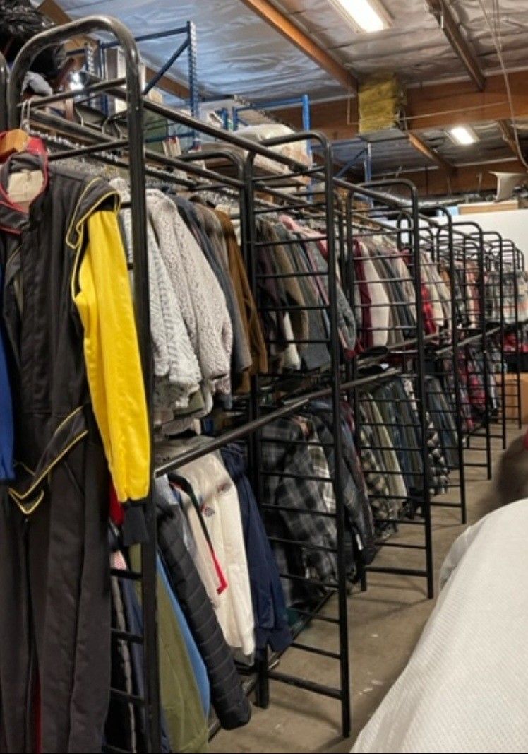 Apparel Racks for Sale in Los Angeles, CA - OfferUp