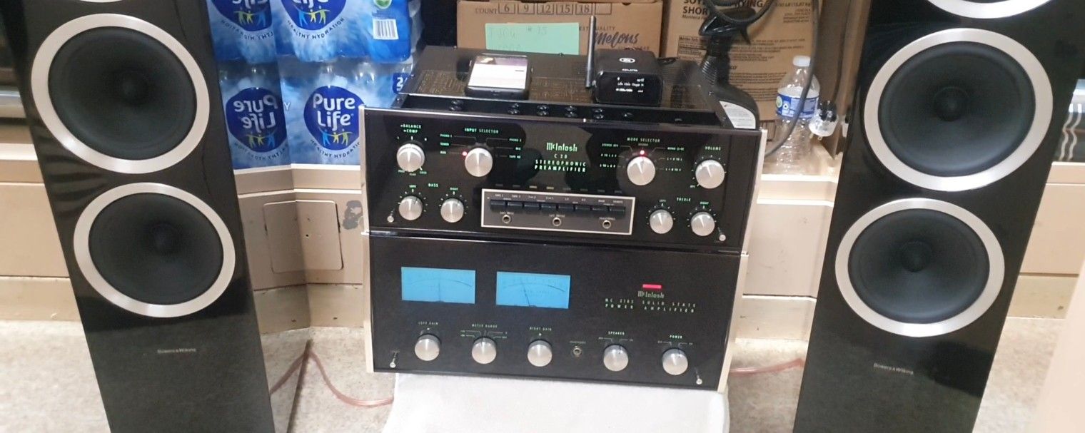 McIntosh MC2105 and McIntosh C28
