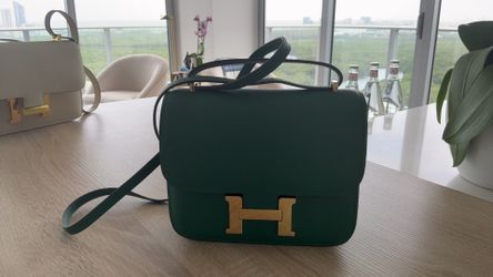 Green small handbag