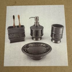 NEW 4 piece bathroom accessories set