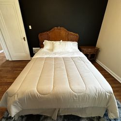 Queen Size Bedroom Set