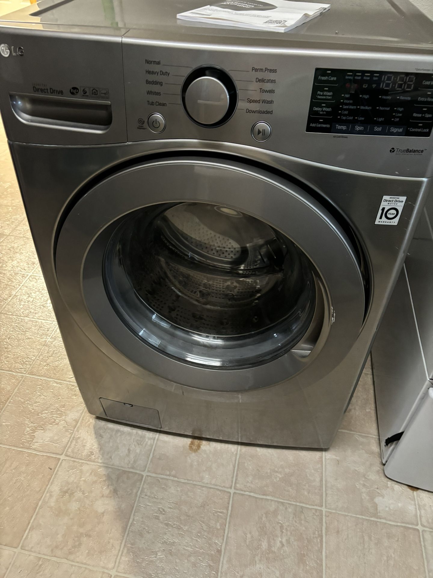 Washer And Gas Dryer 