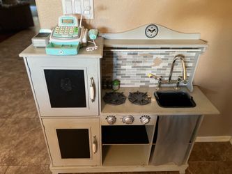 Kids Kitchen