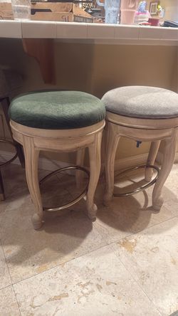 Free stools