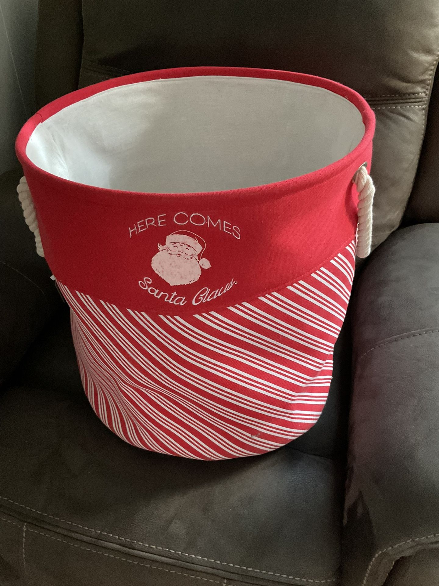 Large Basket Storage Christmas