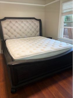 California King Bed and Westin Mattress