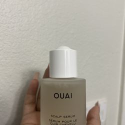 OUAI hydrating Scalp Serum 