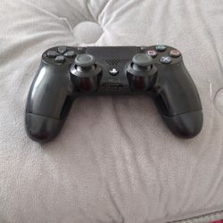 PS4 Controller (BLACK) (READ DESCRIPTION)
