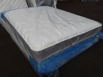 Queen size new mattress and box extra plush set