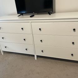 Dresser With 6 Drawers