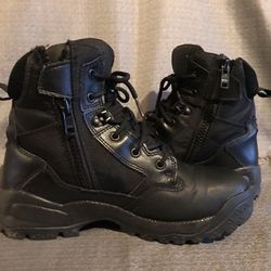Womens Size 8 A.T.A.C 511 Zip Black Boots