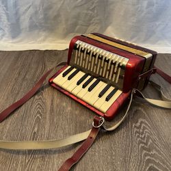 Vintage Hohner Mignon 1 Accordion