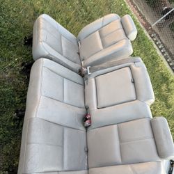 2007 chevy avalanche seats