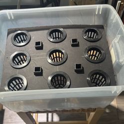 Hydroponic Container with 9 Net Pots