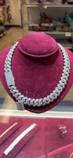 Silver Necklace ‼️ASK FOR DIANA‼️