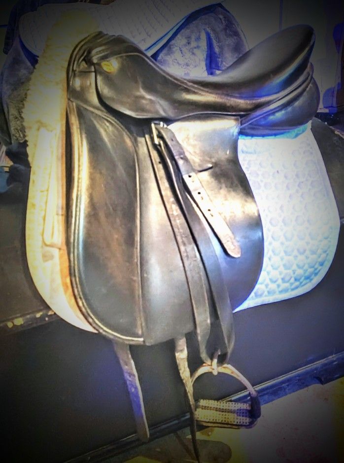 Dressage Saddle W/ Sprenger Stirrups And Mattes Saddlepad