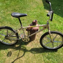1979 Mongoose Motomag Bmx Bike  20 Inch