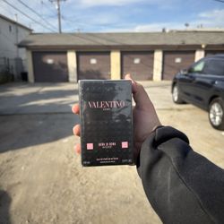 Valentino Born In Roma Intense