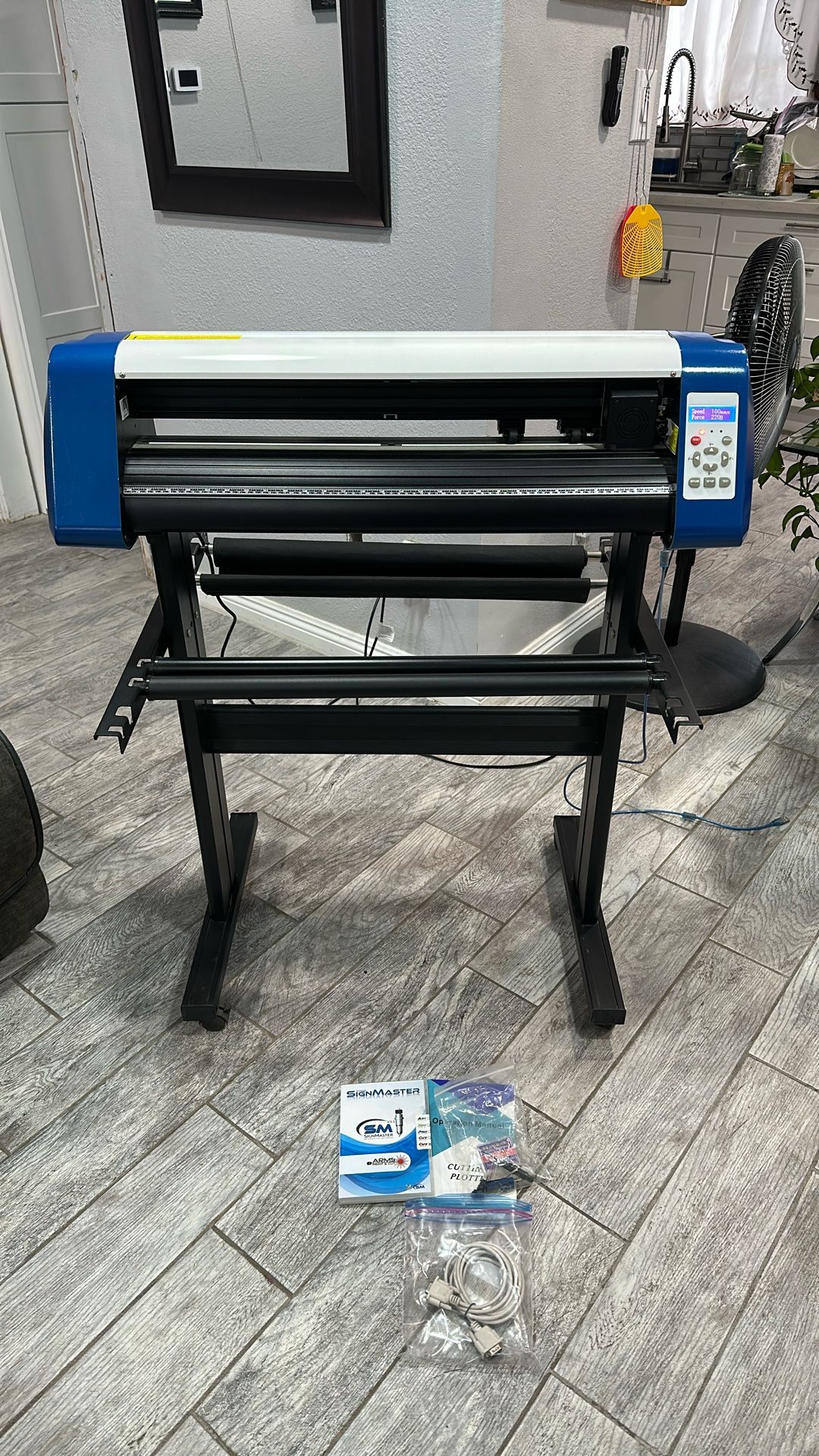 Cutting Plotter