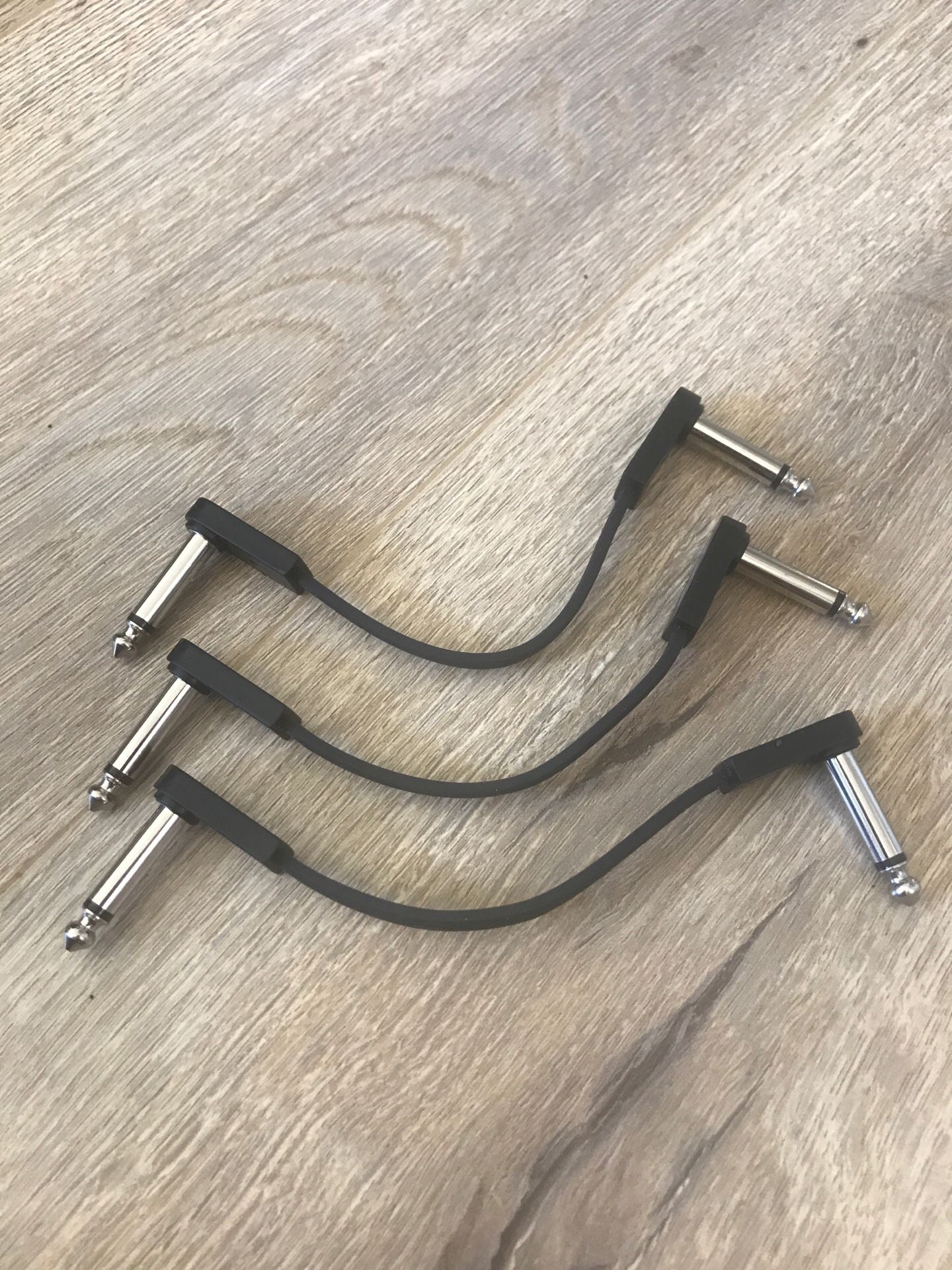 10 Flat Guitar patch cords cables for FX pedals. Effects pedals 4” for