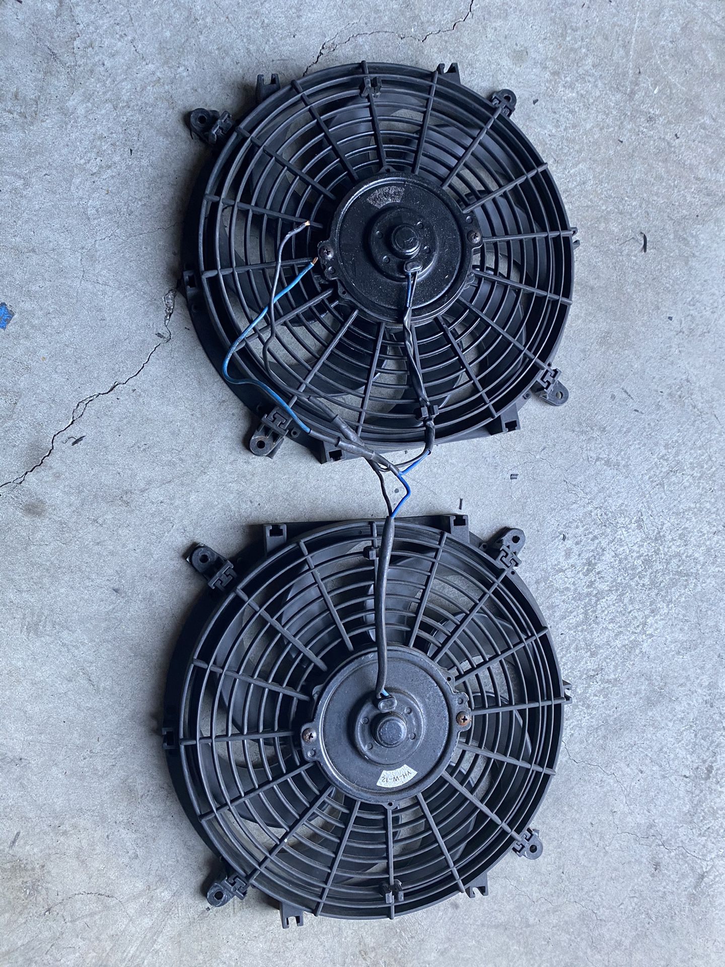 Dual 12v slim fans