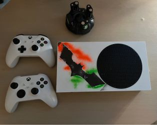 Xbox Series S Custom Batman Design W/ 2 Controllers and 4 Extended Battery Packs