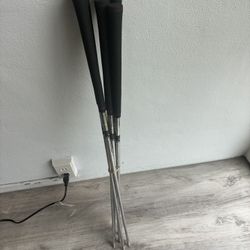 Men’s Regular Flex Ram RH Iron Shafts With Grips 4-9i