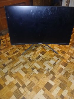 28 in Westinghouse gamer monitor curved