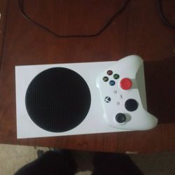Xbox Series S , White Controller, Red Grip 
